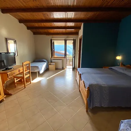Nazionale Hotel San Giacomo (Piedmont)
