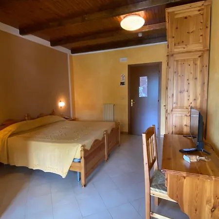 Hotel Nazionale San Giacomo (Piedmont)