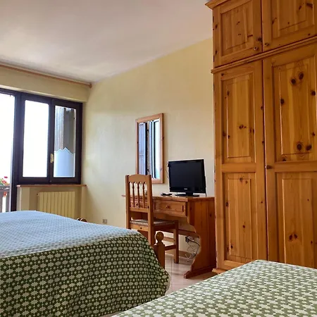 Nazionale Hotel San Giacomo (Piedmont)